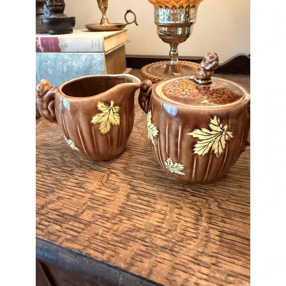 Vintage Brown Maple Leaf Ceramic Creamer & Sugar Set Squirrels Kenora Canada